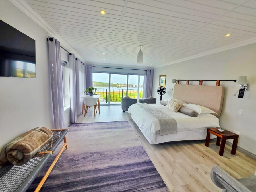 12 Bedroom Property for Sale in Wilderness Central Western Cape